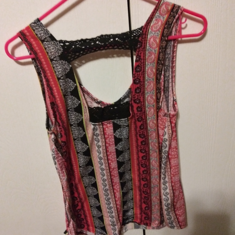 Tank top - Picture 2 of 3